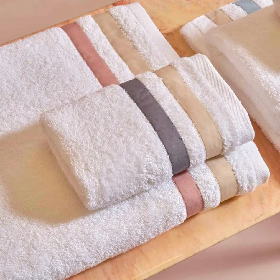 Ensemble de serviettes de toilette pour invités Serenity Double Ruffle en coton éponge Viadurini