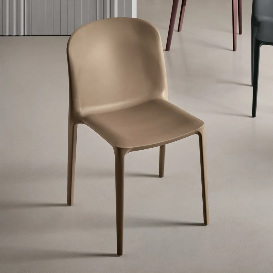 Ensemble de deux chaises empilables en polypropylène de couleurs différentes - Evania Viadurini