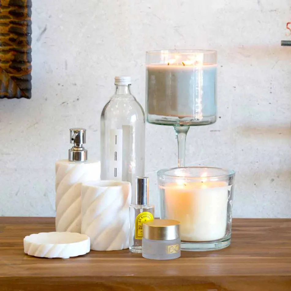 Ensemble de mobilier suspendu design pour salle de bain en teck rayé Poggio Viadurini