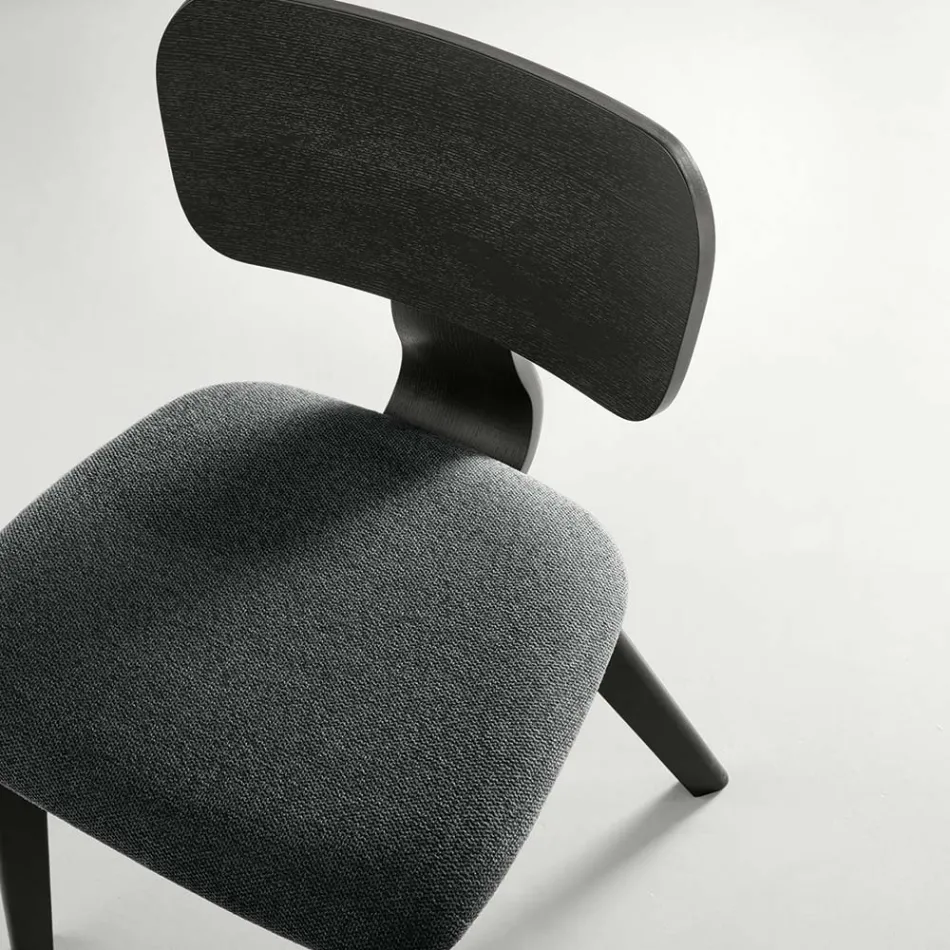 Ensemble de deux chaises avec finition effet bois et assise en tissu rembourré - Antea Viadurini