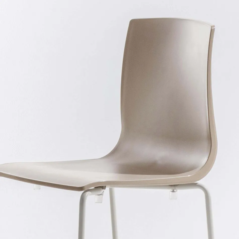 Tabouret haut empilable en polypropylène avec base en métal, 2 pièces - Kiara Viadurini