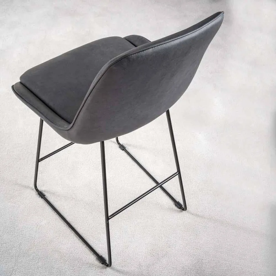 Tabouret de design moderne avec traîneau en métal peint - Ines Viadurini