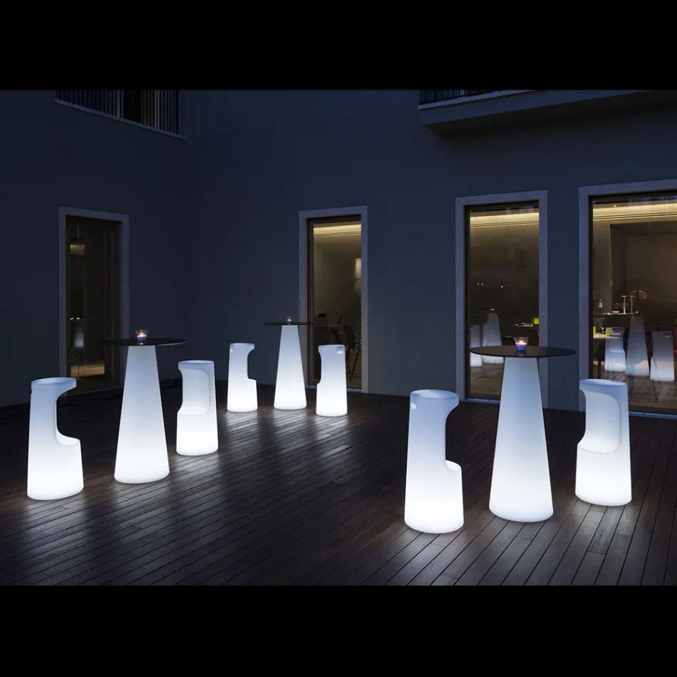 Tabouret lumineux d'extérieur en polyéthylène avec lumière LED fabriqué en Italie - Forlina Viadurini