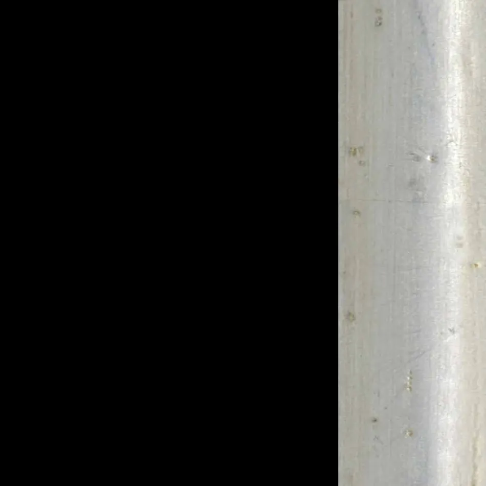 Miroir mural en bois moderne au design moderne fabriqué à la main par Claudio Viadurini