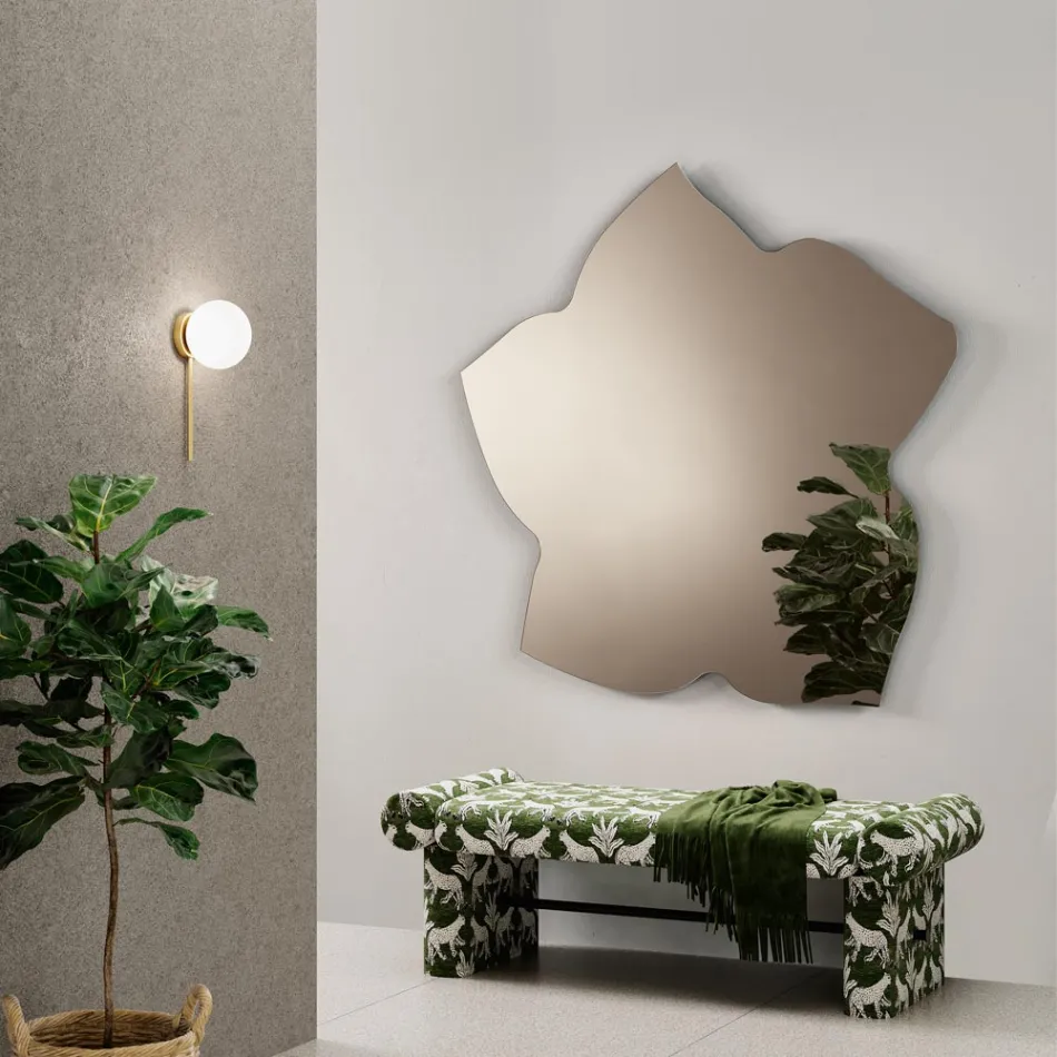 Miroir en forme de feuille, disponible en deux tailles et couleurs, fabriqué en Italie - Levian Viadurini