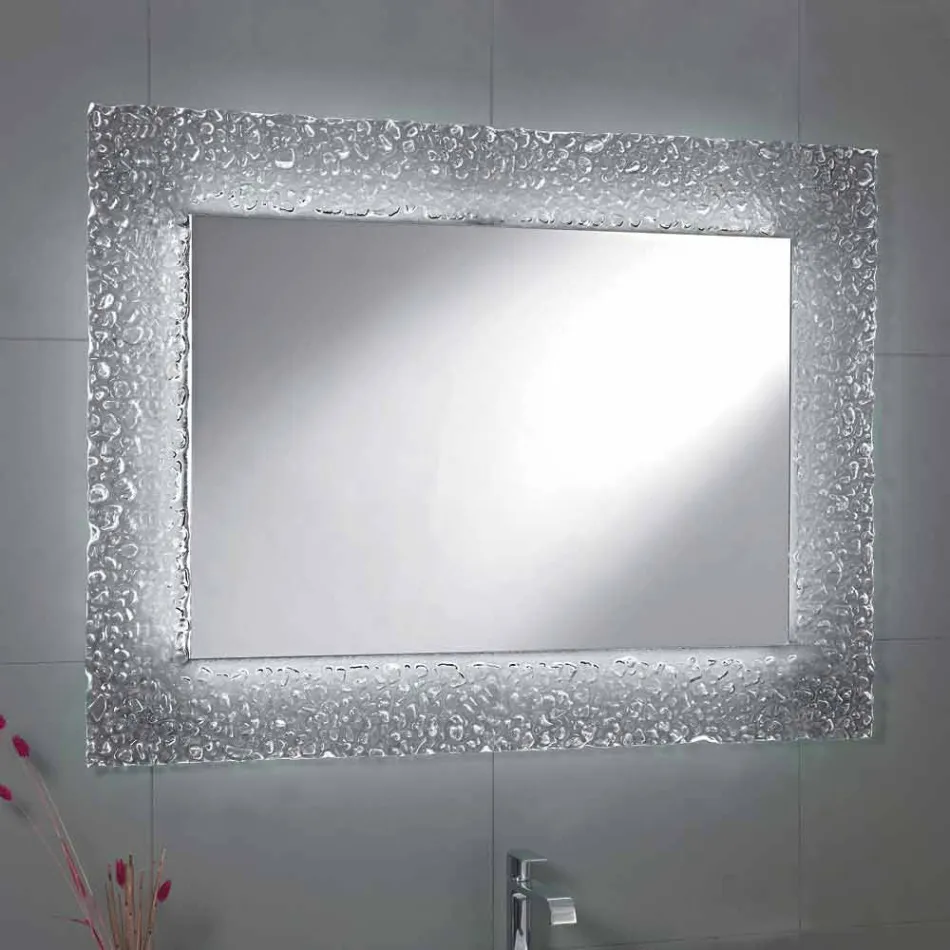 Miroir moderne de salle de bains avec la décoration de cadre en verre et les lumières de Tara de LED Viadurini