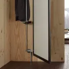 Miroir mural avec porte ouvrante et patères Made in Italy - Boro Viadurini