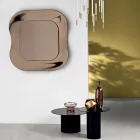 Miroir mural avec cadre en verre fusionné, fabriqué en Italie - Adoré Viadurini