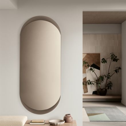 Miroir mural Ecla de forme allongée et aux coins arrondis, fabriqué en Italie Viadurini