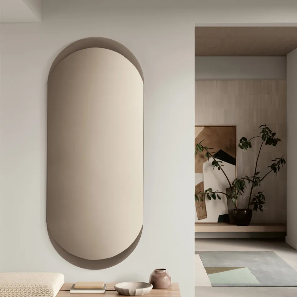 Miroir mural Ecla de forme allongée et aux coins arrondis, fabriqué en Italie Viadurini