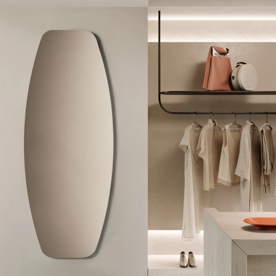 Miroir allongé disponible en trois coloris, fabriqué en Italie - Silea Viadurini