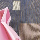 Tapis Modulaire en Viscose Colorée Fait Main Tissé en Inde - Gilberto Viadurini