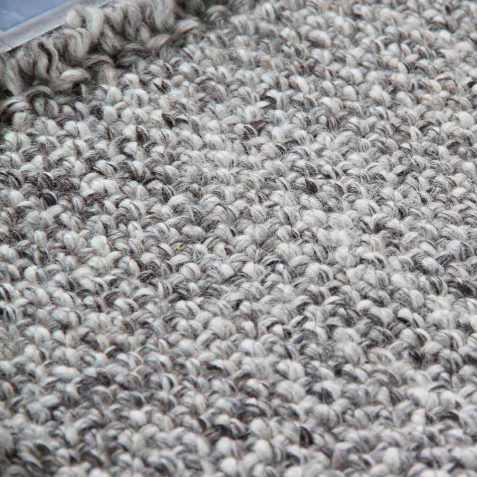 Tapis en laine à franges design large et moderne noir ou crème - Jacqueline Viadurini