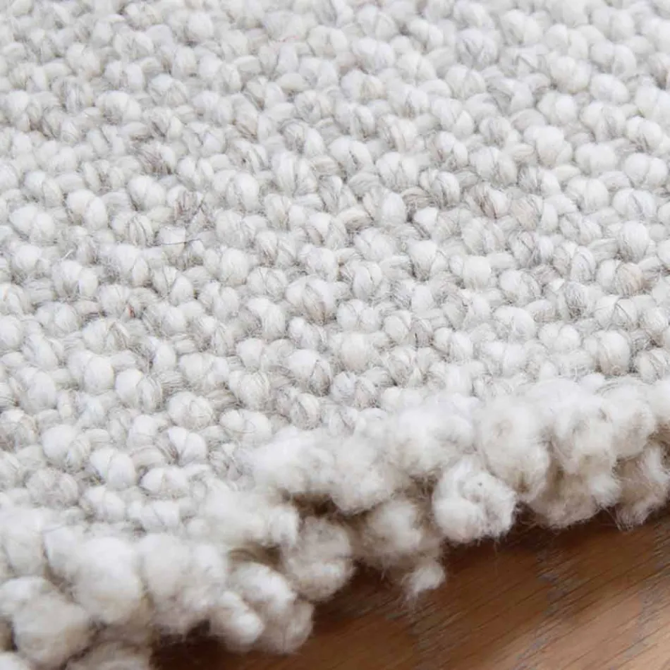 Tapis en laine à franges design large et moderne noir ou crème - Jacqueline Viadurini