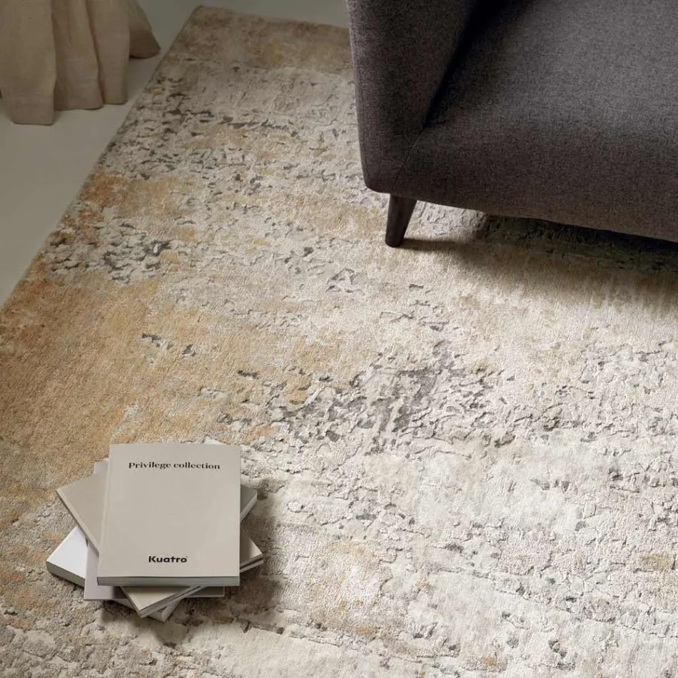 Tapis de salon au design moderne et élégant en soie et laine de bambou - Pasha Viadurini