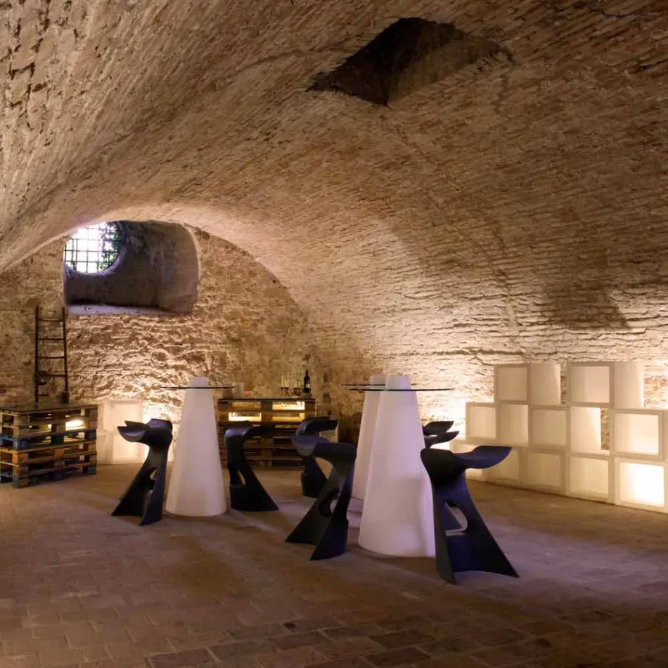 Slide Peak table haute (H120) en polyéthylène et verre fabriqué en Italie Viadurini