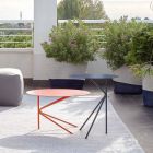 Table basse en métal coloré de haute qualité fabriquée en Italie - Olesya Viadurini