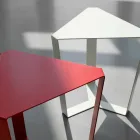 Table basse design en métal coloré Made in Italy - Yasmine Viadurini