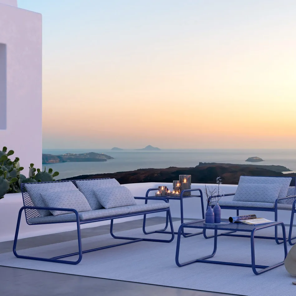 Table basse d'extérieur en métal coloré de haute qualité fabriquée en Italie - Karol Viadurini