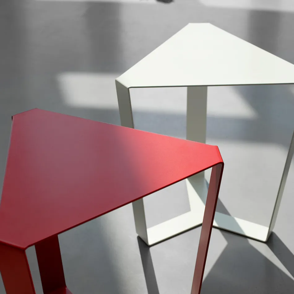 Table basse extérieure en métal diverses couleurs, design italien moderne - Yasmine Viadurini