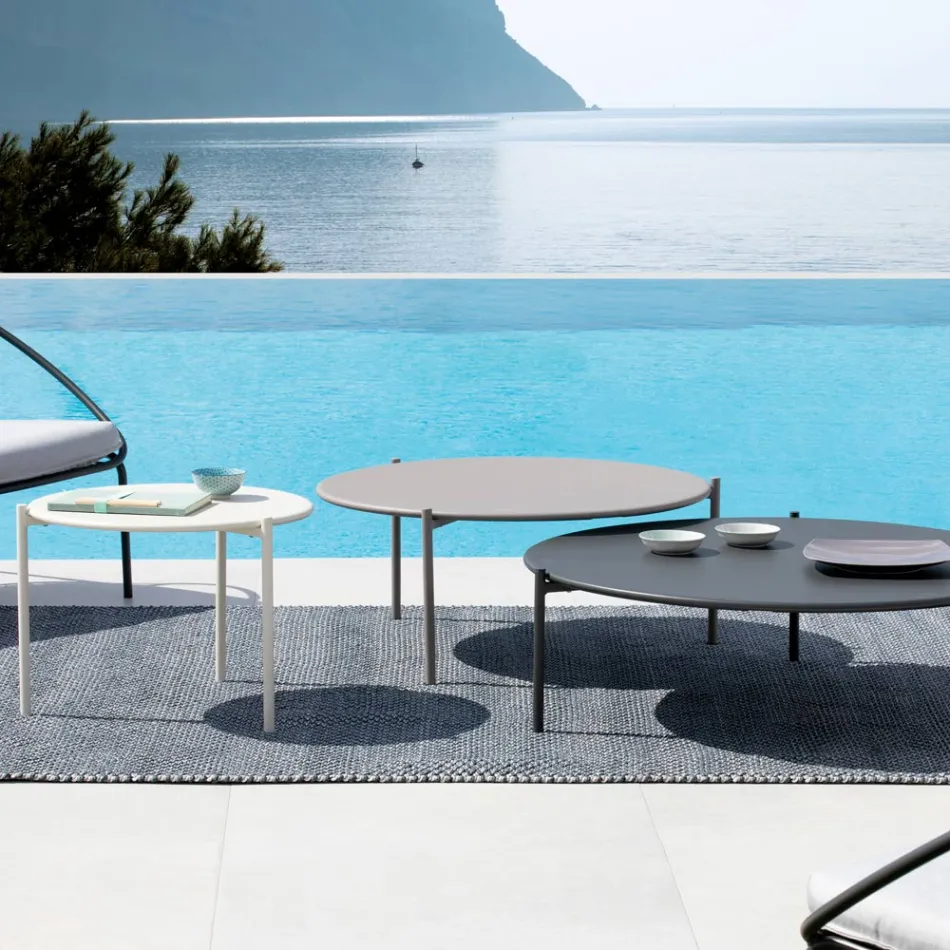 Table basse de jardin en acier de différentes tailles Made in Italy - Sansa Viadurini