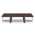 Table basse de luxe en métal coloré et plateau en bois - Anacleto