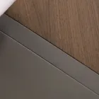 Table basse ovale en métal et plateau en bois bicolore - Comacchio Viadurini