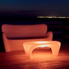 Table basse lumineuse RVB pour design extérieur ou intérieur en plastique - Lily par Myyour Viadurini
