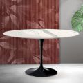 Table basse Tulipe Saarinen H 41 cm en céramique mate Florim Statuario - Écarlate