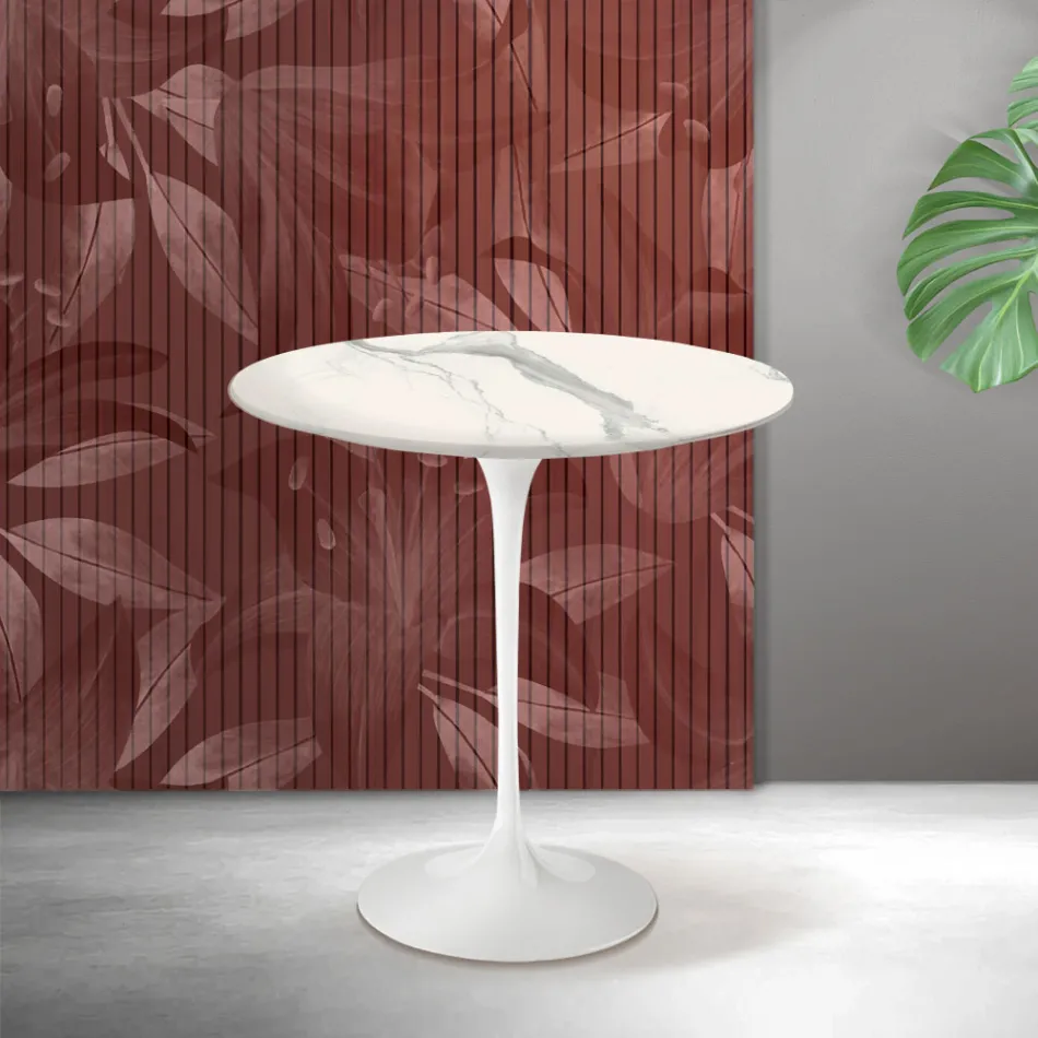 Table basse Tulip de Saarinen, hauteur 52 cm, en céramique mate Florim Statuario - Écarlate Viadurini