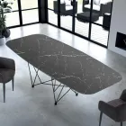 Table moderne en forme de tonneau en hypermarbre et acier fabriquée en Italie – Ezzellino Viadurini