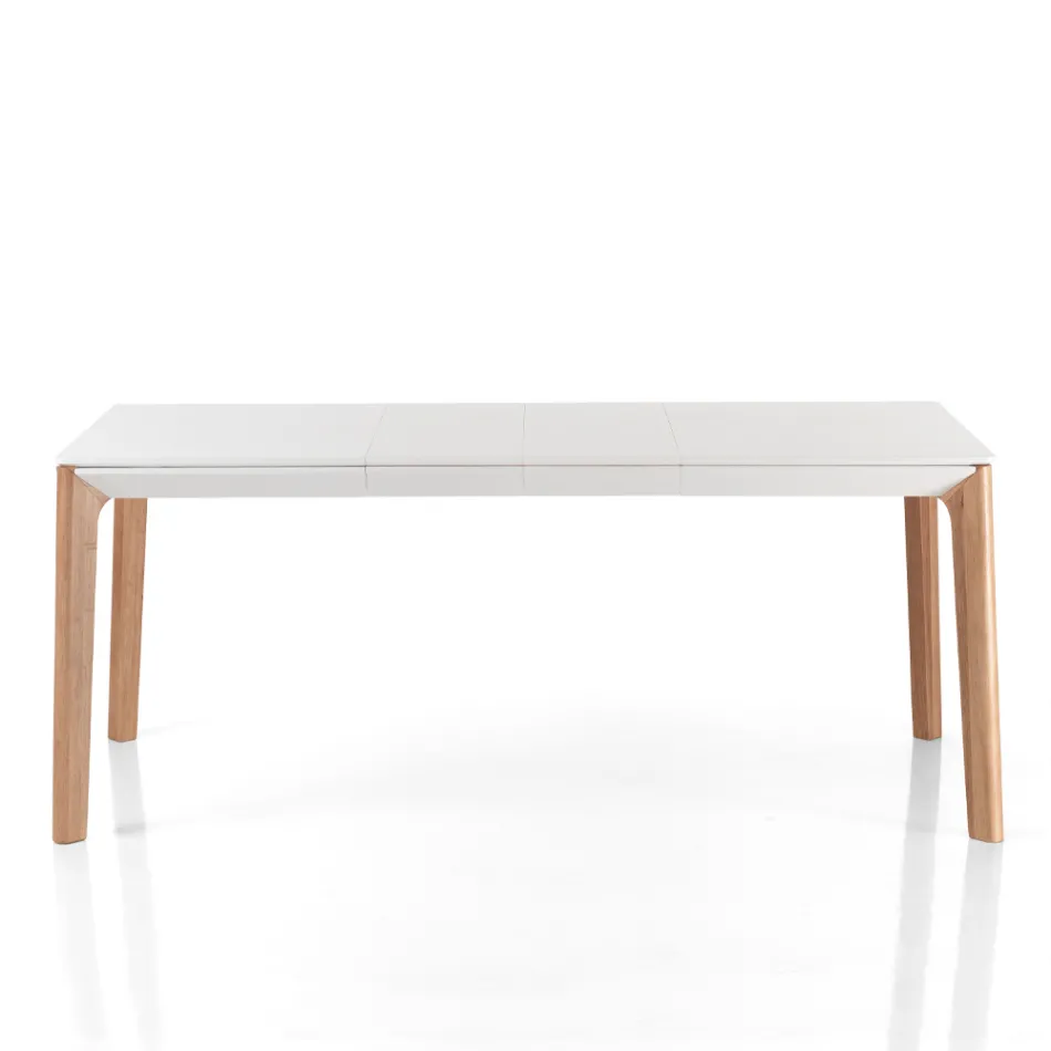 Table extensible jusqu'à 180 cm avec pieds en chêne massif et bois couleur ruthénium Viadurini