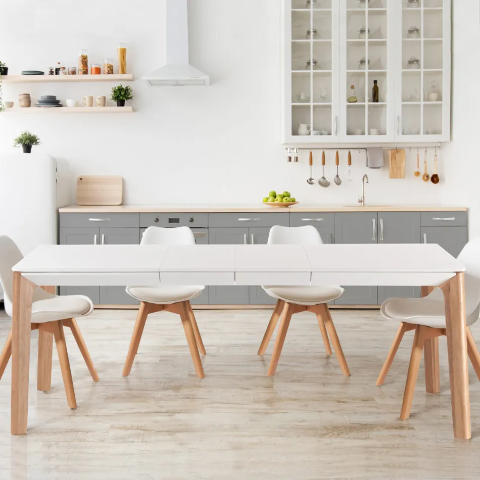 Table extensible jusqu'à 180 cm avec pieds en chêne massif et bois couleur ruthénium Viadurini