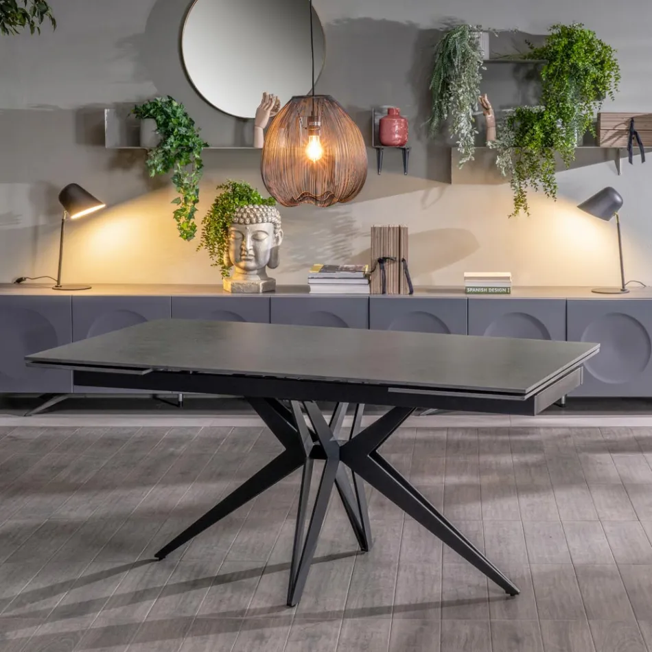 Table extensible jusqu'à 240 cm en céramique et piètement métal - Bouquet Viadurini