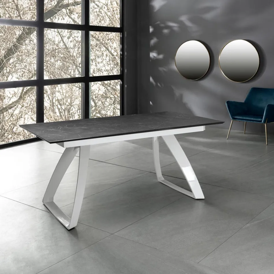 Table extensible jusqu'à 270 cm avec plateau HPL et piètement aluminium - Villongo Viadurini
