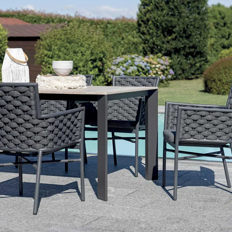 Table extensible jusqu'à 276 cm avec revêtement en aluminium effet bois - Ovara Viadurini