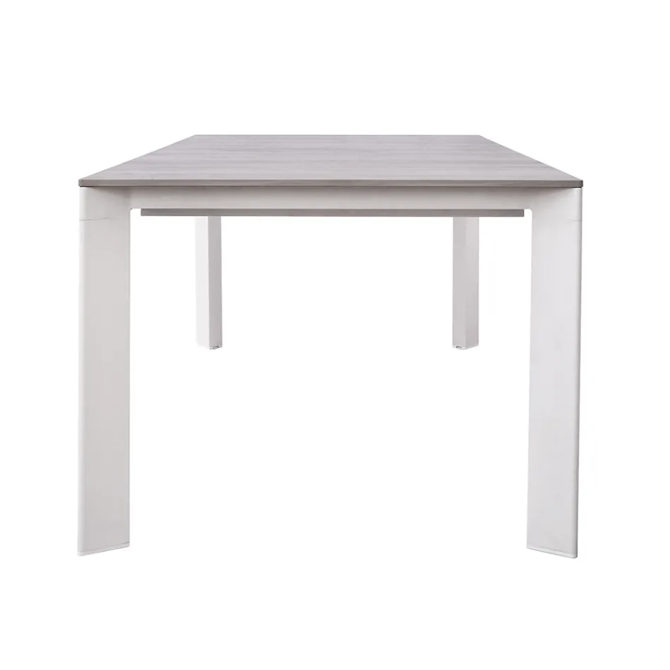 Table extensible jusqu'à 276 cm avec revêtement en aluminium effet bois - Ovara Viadurini