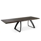 Table extensible jusqu'à 300 cm en placage de chêne et piètement en aluminium - Travis Viadurini