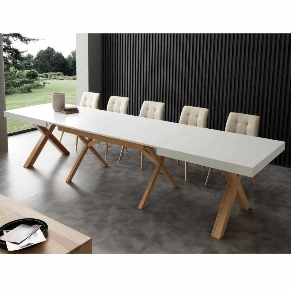 Table extensible blanche avec structure en bois massif naturel Rico Viadurini