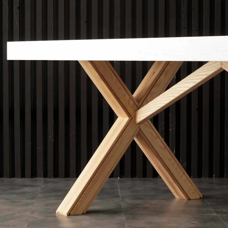Table extensible blanche avec structure en bois massif naturel Rico Viadurini