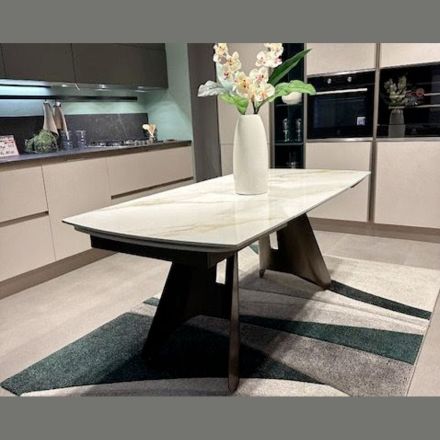 Table extensible de 180 à 260 cm avec plateau en pierre frittée - Eclisso Viadurini