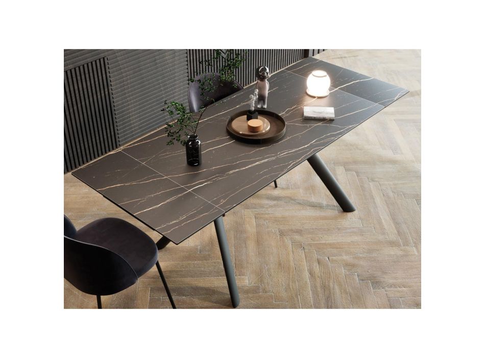 Table extensible jusqu'à 200 cm avec base en métal et plateau en grès - Norris Viadurini