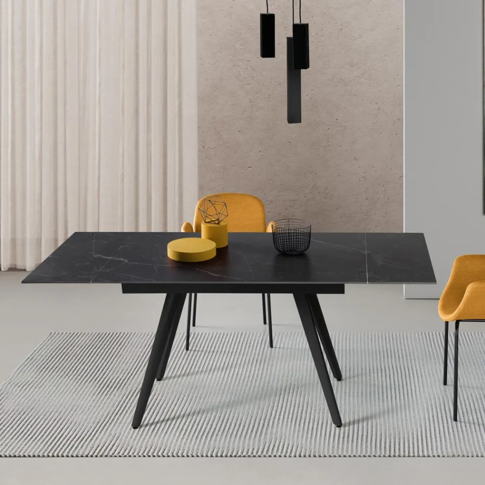 Table extensible jusqu'à 180 cm en pierre effet marbre et métal - Numa Viadurini