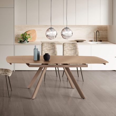 Table extensible jusqu'à 210 cm en verre et métal peint - Naxos Viadurini