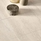 Table extensible en grès cérame avec piètement en métal peint - Arko Viadurini