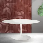 Table extensible Tulip de Saarinen, hauteur 74 cm, en céramique Florim blanche et écarlate. Viadurini