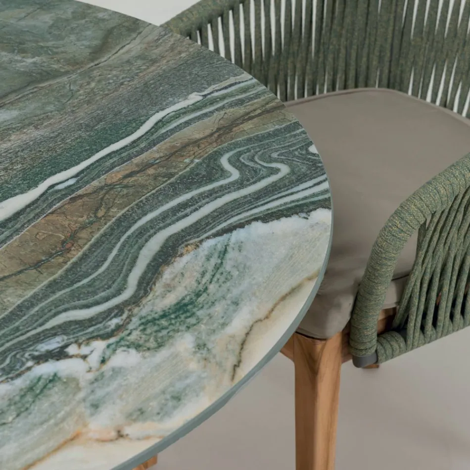 Table avec plateau en céramique et base en teck fabriquée en Italie - Casque Viadurini