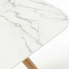 Table d'extérieur avec base en bois et plateau en céramique Calacatta Oro - Infinity Viadurini