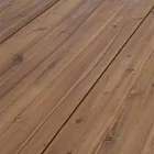 Table d'extérieur en bois d'acacia avec pieds en acier peint - Sheldon Viadurini