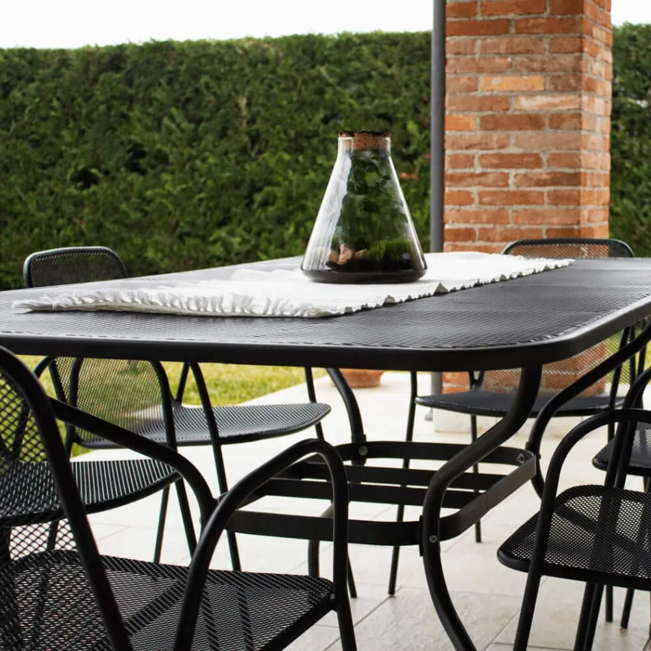 Table de jardin en treillis métallique de 180 cm, fabriquée en Italie - Lirion Viadurini